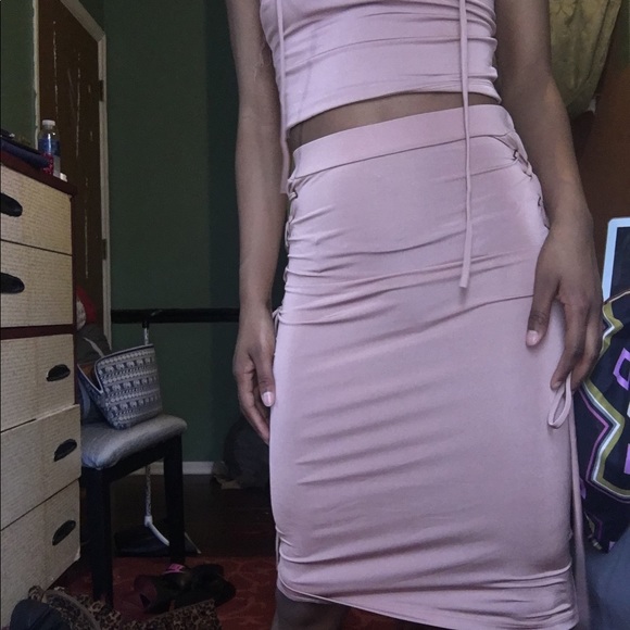 Two piece pink set - Picture 4 of 5